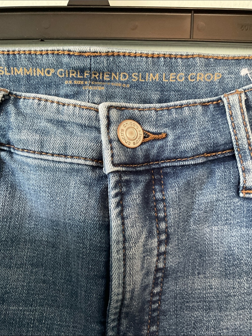Chico’s So Slimming Cropped Jeans with Embroidered Leaf Accents - Picture 2 of 7